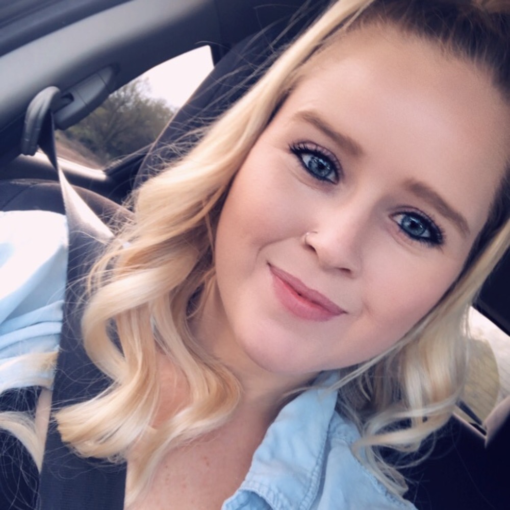 Meet your Posher, Ashlie